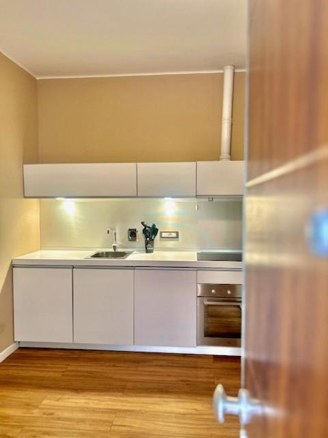 Residence Zar 8 Триест Екстериор снимка